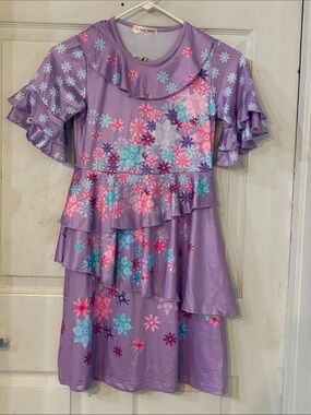 Zhi Xuan Tong Girls' purple costume dress inspired by Isabela from Encanto, Size